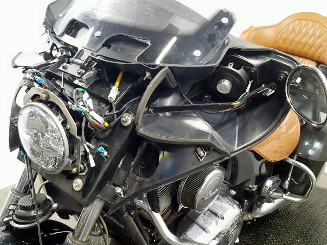 56KTRAAA4F3325154 - 2015 INDIAN MOTORCYCLE CO. ROADMASTER BLACK photo 10