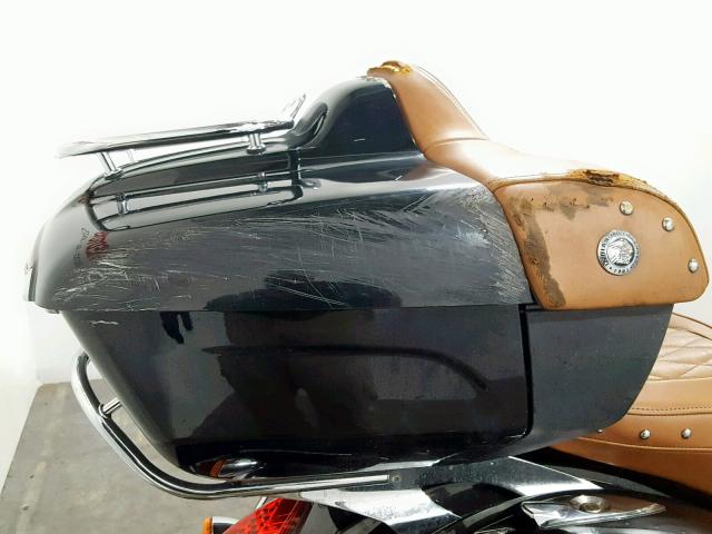 56KTRAAA4F3325154 - 2015 INDIAN MOTORCYCLE CO. ROADMASTER BLACK photo 16