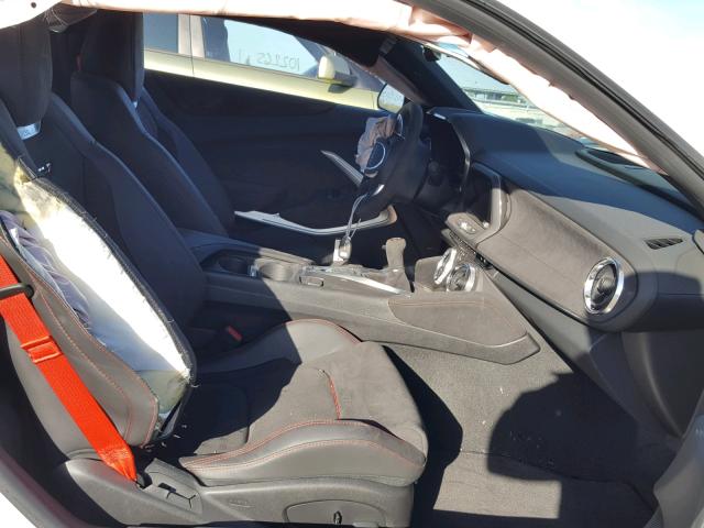 1G1FJ1R66J0111876 - 2018 CHEVROLET CAMARO ZL1 白色 照片 5
