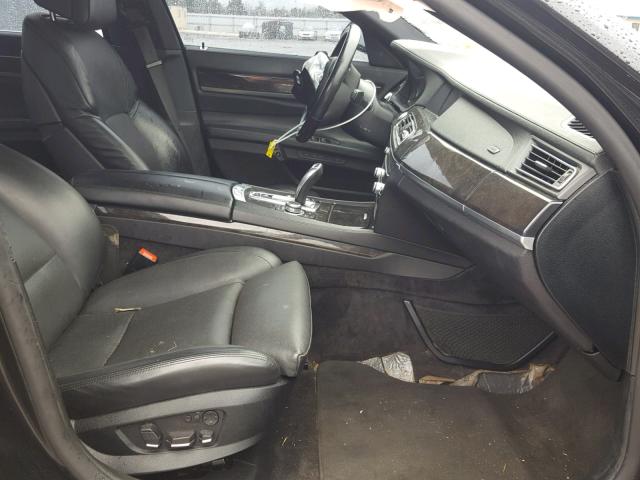 WBAKA8C56BCY37121 - 2011 BMW 7 SERIES შავი ფოტო 5