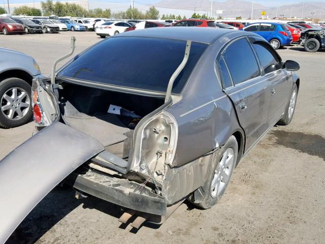 1N4AL11D74C121380 - 2004 NISSAN ALTIMA BAS GOLD photo 4