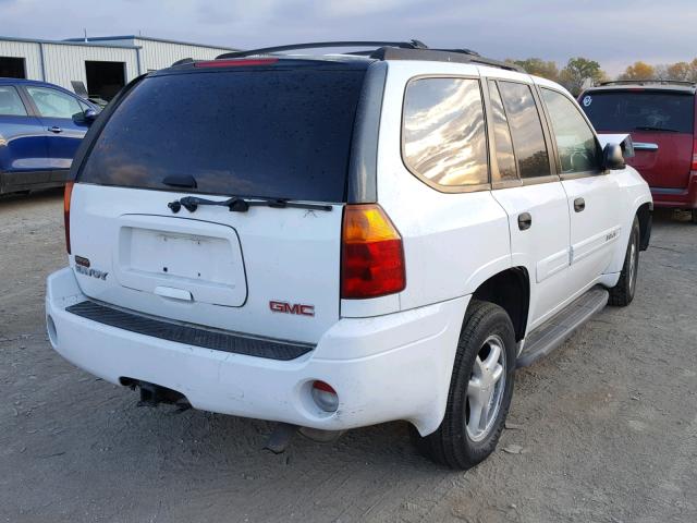 1GKDT13S842266490 - 2004 GMC ENVOY WHITE photo 4