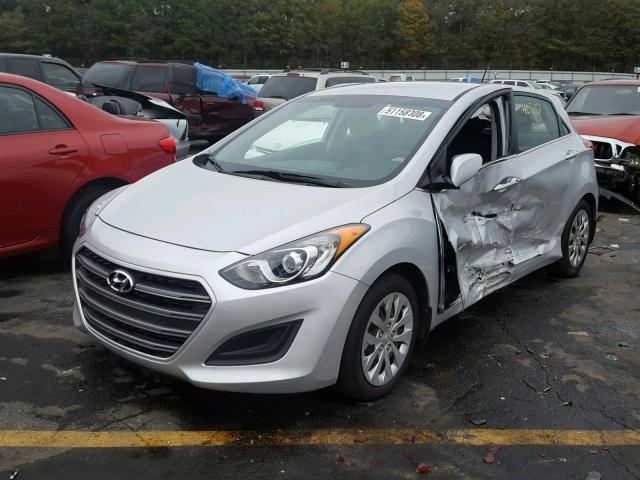 KMHD35LH6GU300177 - 2016 HYUNDAI ELANTRA GT SILVER photo 2