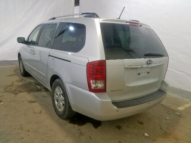 KNDMG4C73C6445122 - 2012 KIA SEDONA LX SILVER photo 3