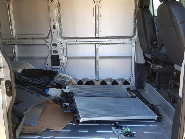 3C6TRVAG4JE111808 - 2018 RAM PROMASTER 银色 照片 6