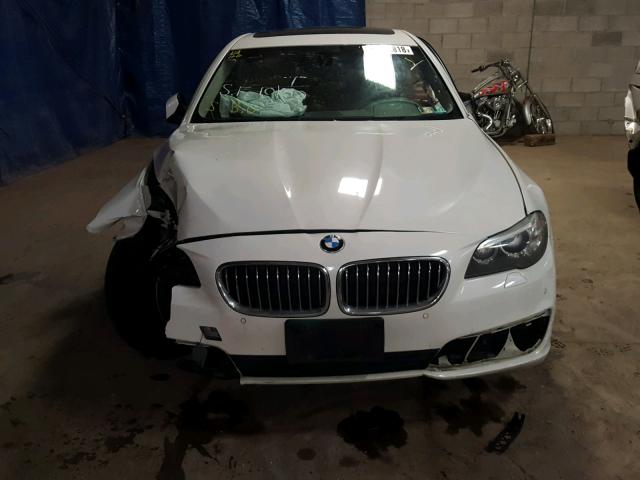 WBA5A7C53ED619031 - 2014 BMW 528 XI WHITE photo 7