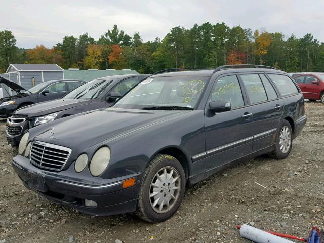 WDBJH82J83X088792 - 2003 MERCEDES-BENZ E 320 4MAT GRAY photo 2