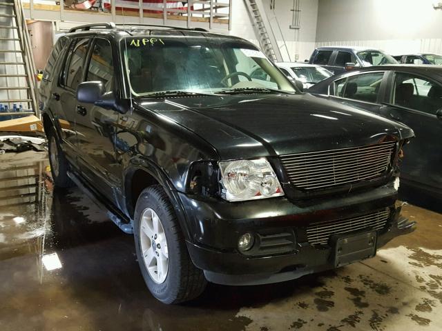 1FMZU74W04UB33452 - 2004 FORD EXPLORER E BLACK photo 1