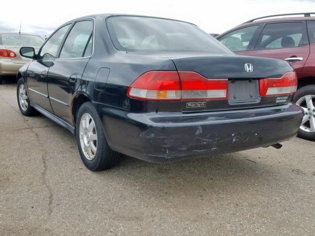 1HGCG56722A039651 - 2002 HONDA ACCORD SE BLACK photo 3