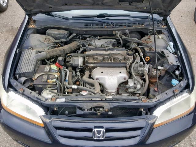 1HGCG56722A039651 - 2002 HONDA ACCORD SE BLACK photo 7