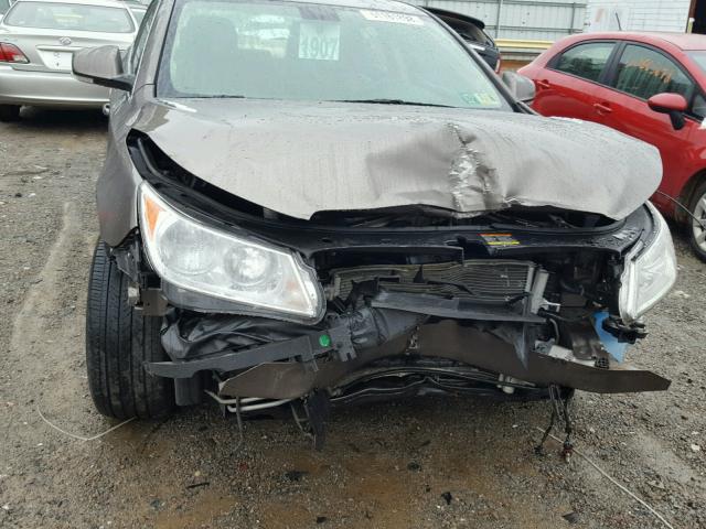 1G4GC5ED7BF116354 - 2011 BUICK LACROSSE C BROWN photo 9