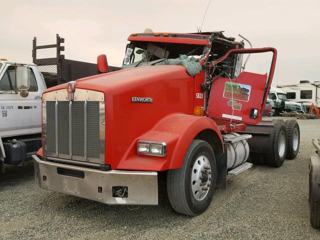 1XKDDU9X7BJ291739 - 2011 KENWORTH CONSTRUCTI RED photo 2