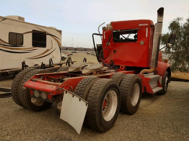 1XKDDU9X7BJ291739 - 2011 KENWORTH CONSTRUCTI RED photo 4