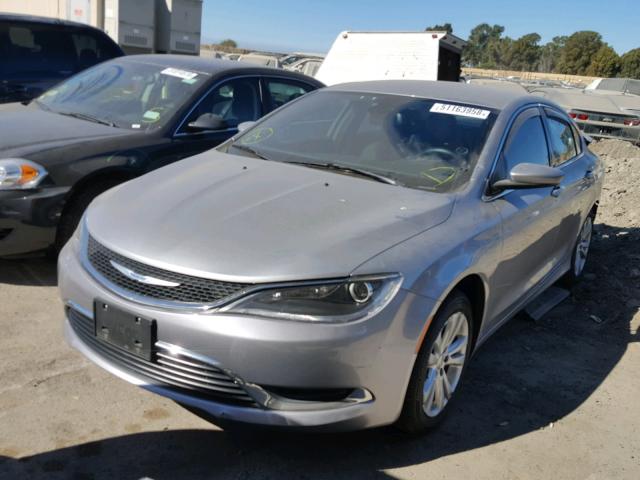 1C3CCCAB5GN111053 - 2016 CHRYSLER 200 LIMITE SILVER photo 2