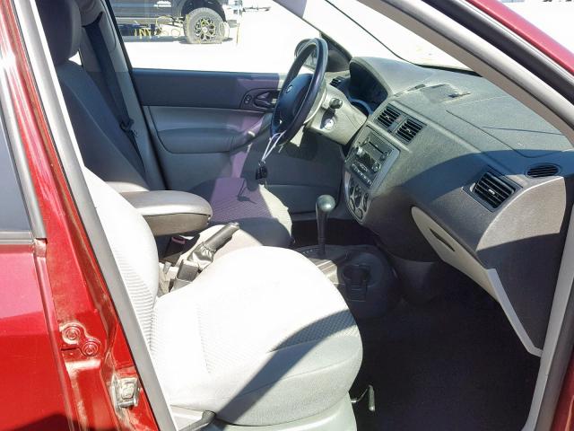 1FAFP37N56W225485 - 2006 FORD FOCUS ZX5 MAROON photo 5