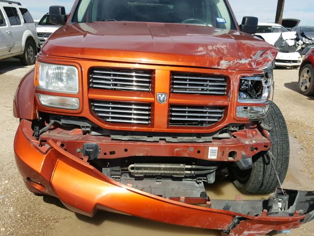 1D8GT58678W238322 - 2008 DODGE NITRO R/T ORANGE photo 9