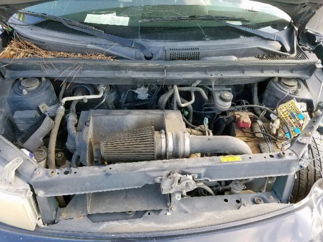 JTLKT324054012462 - 2005 TOYOTA SCION XB ლურჯი ფოტო 7