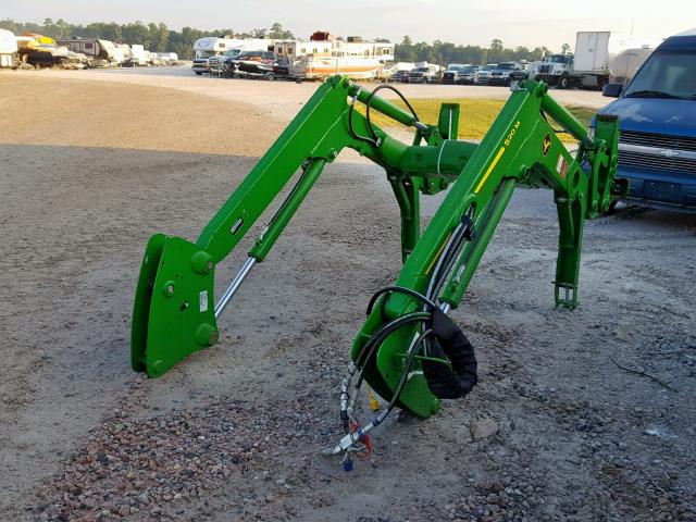 1P0520MXLJD045622 - 2018 JOHN DEERE 520M GREEN photo 2