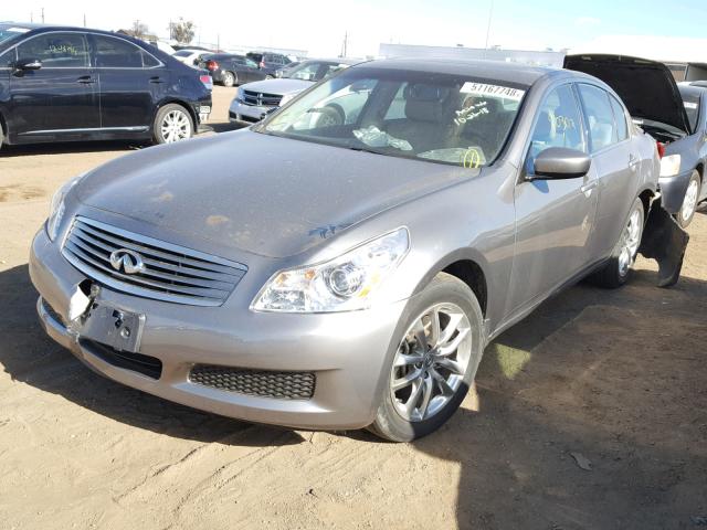 JNKCV61F79M363596 - 2009 INFINITI G37 GRAY photo 2