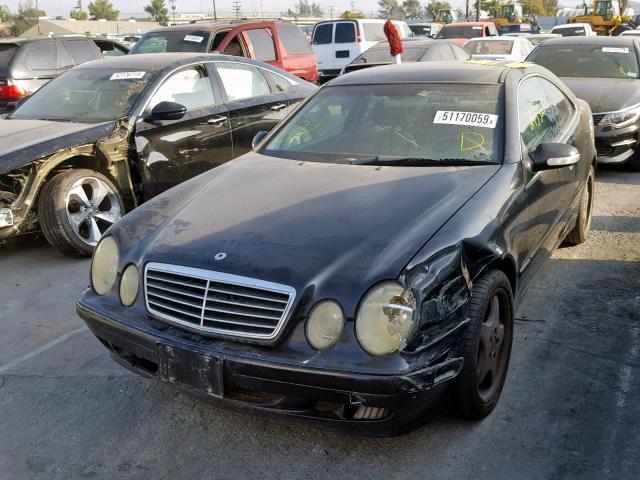 WDBLJ65G01F190320 - 2001 MERCEDES-BENZ CLK 320 BLACK photo 2