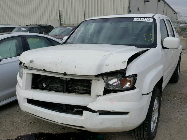 2HJYK16588H002135 - 2008 HONDA RIDGELINE WHITE photo 2