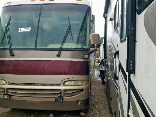 5B4MPA7G453398301 - 2005 WORKHORSE CUSTOM CHASSIS MOTORHOME TAN photo 2