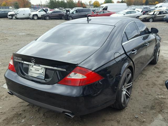 WDDDJ72X87A080241 - 2007 MERCEDES-BENZ CLS 550 BLACK photo 4