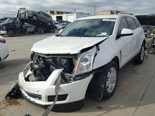 3GYFNAEY4AS585881 - 2010 CADILLAC SRX LUXURY WHITE photo 2