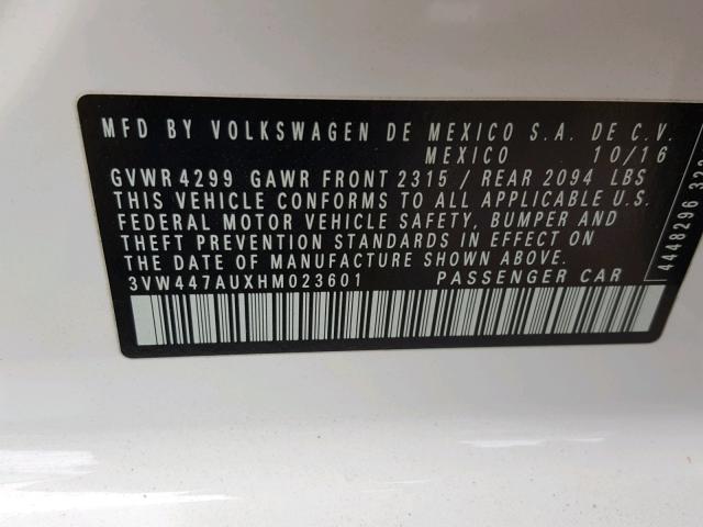 3VW447AUXHM023601 - 2017 VOLKSWAGEN GTI S/SE WHITE photo 10