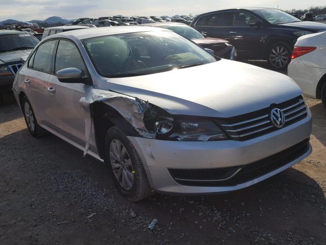 1VWAT7A36FC049740 - 2015 VOLKSWAGEN PASSAT S SILVER photo 1