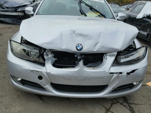 WBAPH53559A438612 - 2009 BMW 328 I SULE SILVER photo 9