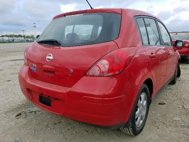 3N1BC13E57L452863 - 2007 NISSAN VERSA S RED photo 4