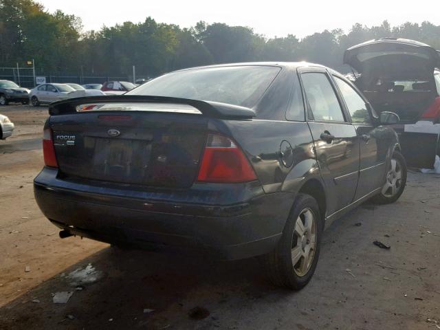 1FAHP34N67W365690 - 2007 FORD FOCUS ZX4 BLACK photo 4