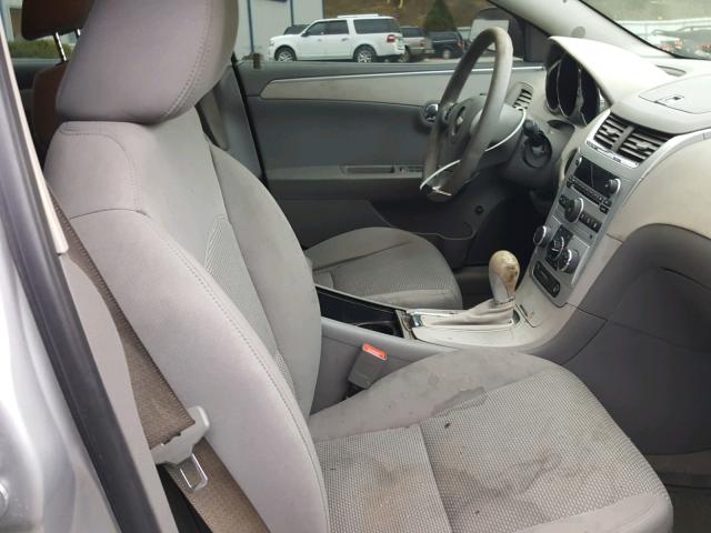 1G1ZB5EB1AF217945 - 2010 CHEVROLET MALIBU LS SILVER photo 5
