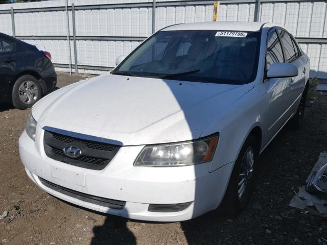 5NPET46C58H389240 - 2008 HYUNDAI SONATA WHITE photo 2