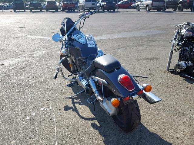 1HFSC55026A206077 - 2006 HONDA VTX1300C GRAY photo 3