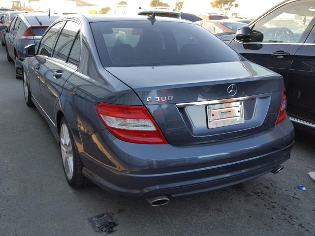 WDDGF5EB8BR162063 - 2011 MERCEDES-BENZ C300 CHARCOAL photo 3