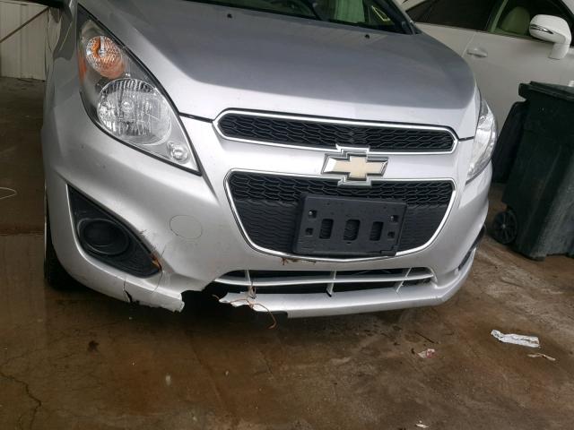 KL8CD6S95FC737761 - 2015 CHEVROLET SPARK 1LT SILVER photo 9