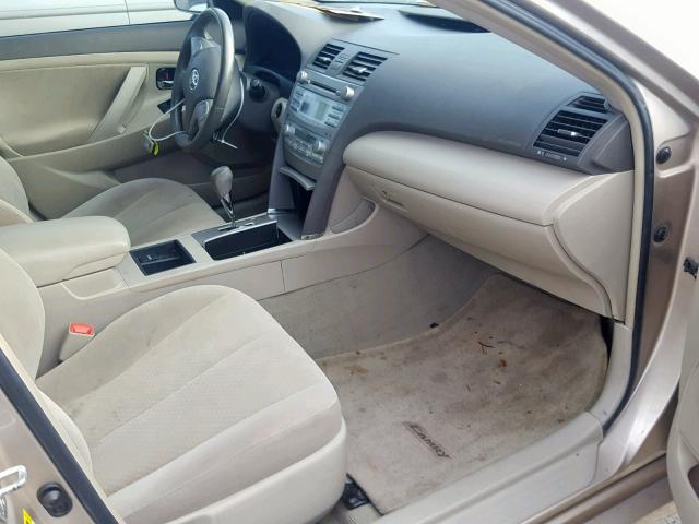 4T1BB46K68U042420 - 2008 TOYOTA CAMRY HYBR BEIGE photo 5