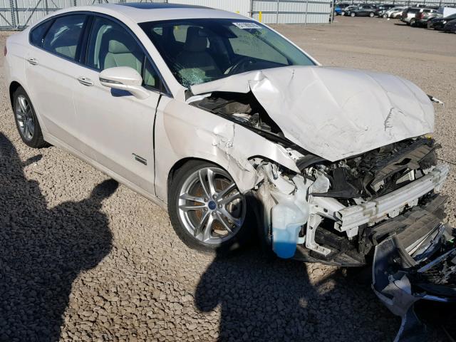 3FA6P0SU3FR244861 - 2015 FORD FUSION TIT WHITE photo 1