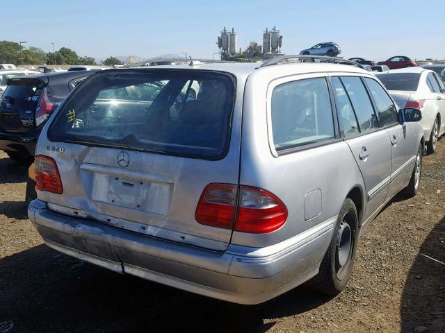 WDBJH65J01B378454 - 2001 MERCEDES-BENZ E 320 SILVER photo 4