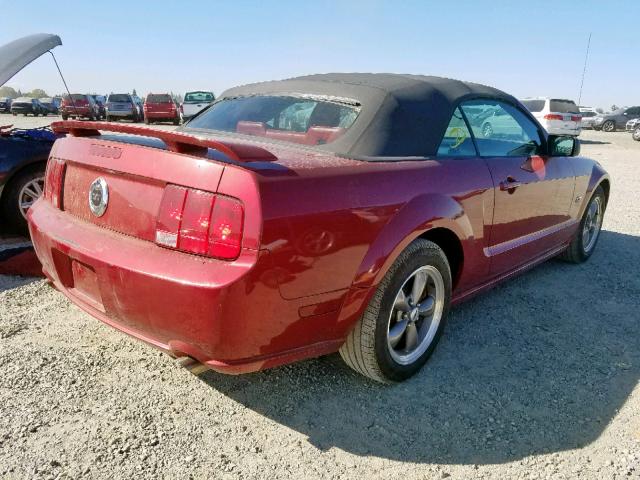 1ZVHT85H255256090 - 2005 FORD MUSTANG GT RED photo 4