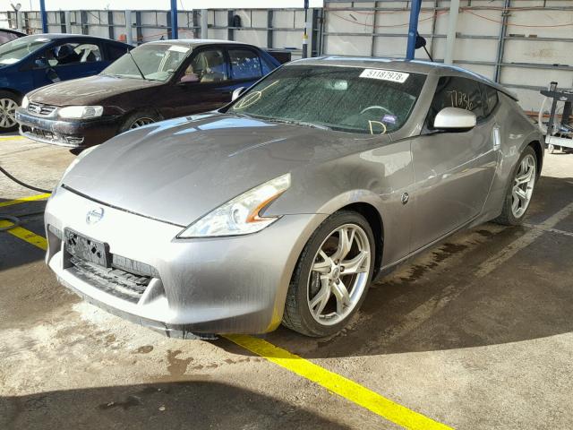 JN1AZ44E89M409802 - 2009 NISSAN 370Z SILVER photo 2