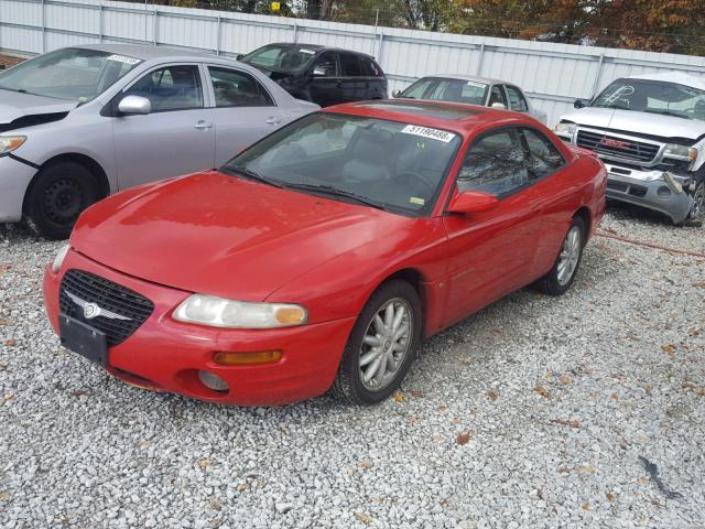 4C3AU52N3XE010794 - 1999 CHRYSLER SEBRING LX RED photo 2