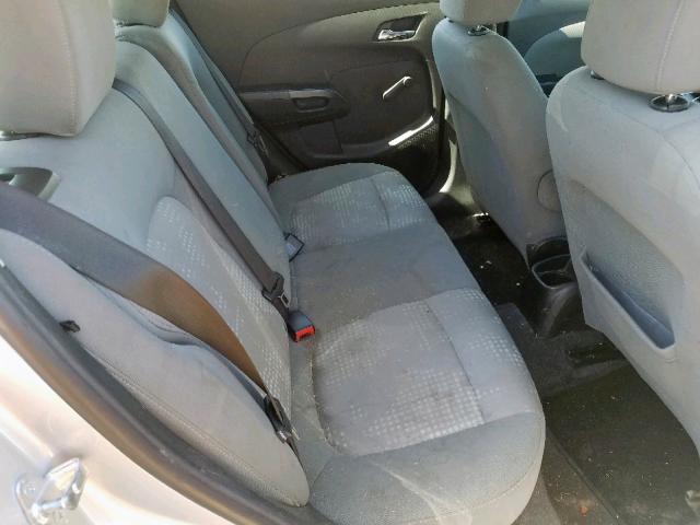 1G1JA6SHXD4100735 - 2013 CHEVROLET SONIC LS GRAY photo 6