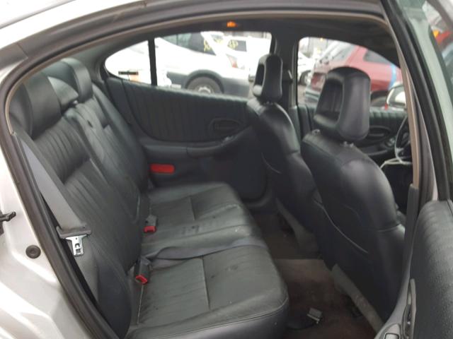 1G2WR52112F238172 - 2002 PONTIAC GRAND PRIX SILVER photo 6
