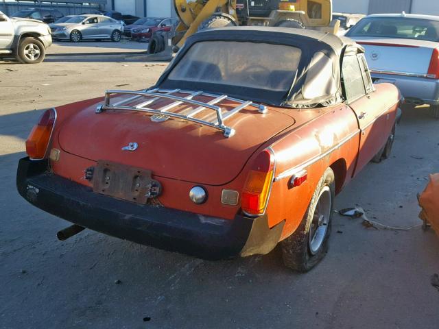 GHN5UH433831 - 1977 MG CONVERTIBL RED photo 4