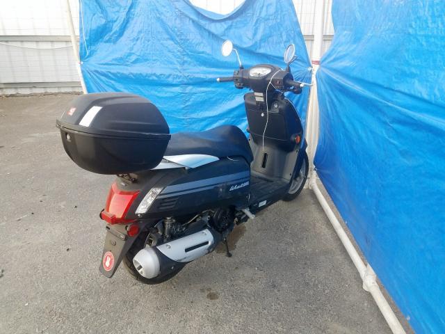 LC2D2H124JC100318 - 2018 KYMCO USA INC LIKE 200I BLACK photo 4