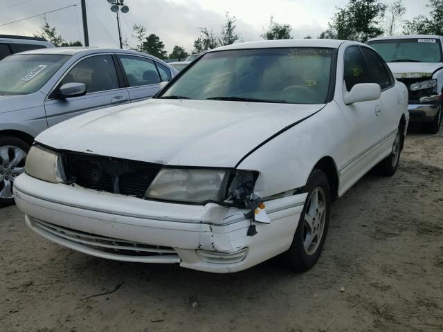 4T1BF18BXWU272281 - 1998 TOYOTA AVALON XL WHITE photo 2