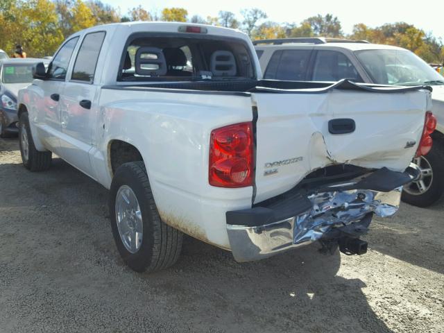 1D7HE48J05S329758 - 2005 DODGE DAKOTA QUA WHITE photo 3